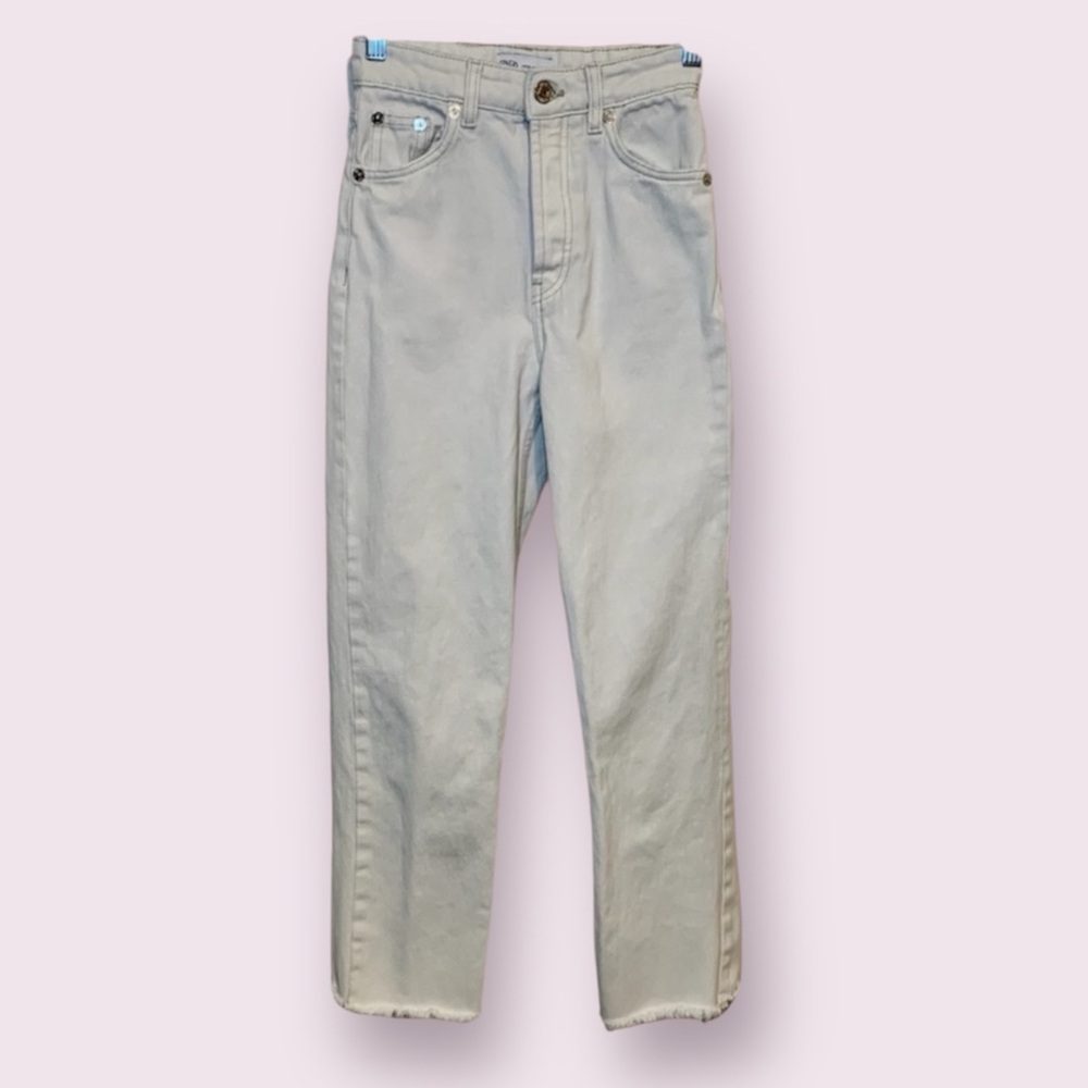 Zara White Button Fly Heavyweight Jeans Straight Leg High Rise Raw Hem Size 0